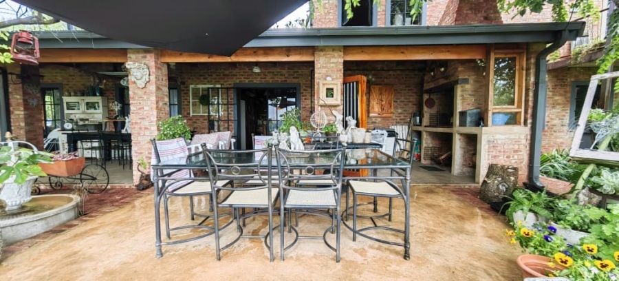 4 Bedroom Property for Sale in Potchefstroom Rural North West